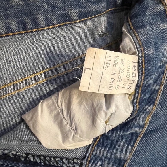 Hi Rise Jean Shorts with Floral Lace - Picture 3 of 3